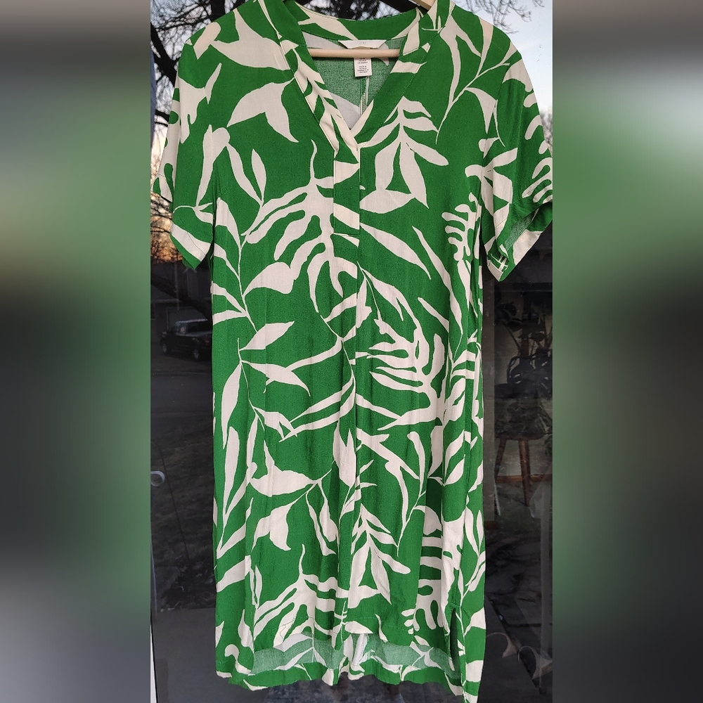 H&M Green Dress with White Leaf Print